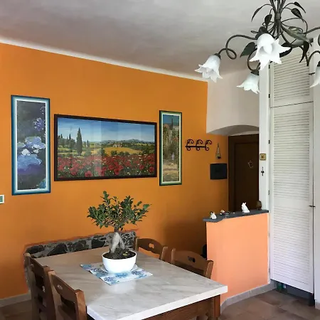 La Casina Di Jessica Apartment *